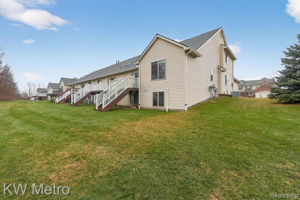 4668 Summer Ridge Drive, Howell, MI 48843 — Photo 46