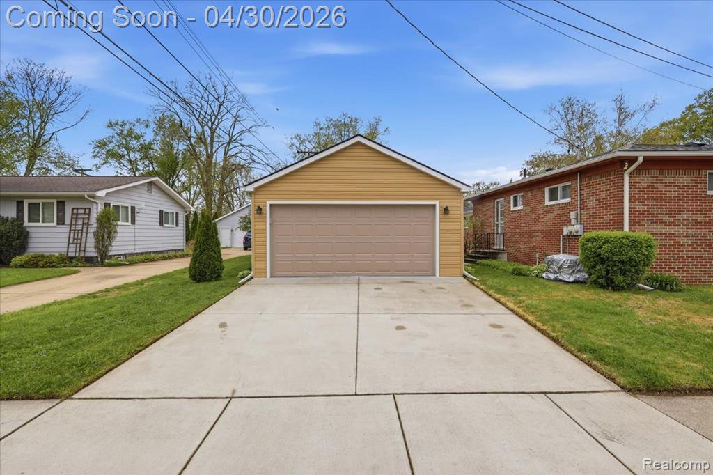 1919 Catalpa Drive, Berkley, MI 48072 — Photo 33