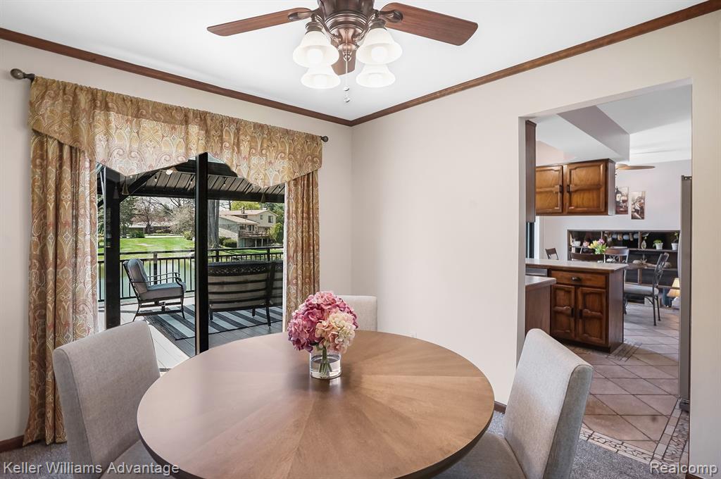 5105 Beachwood Court, Commerce Twp, MI 48382 — Photo 17