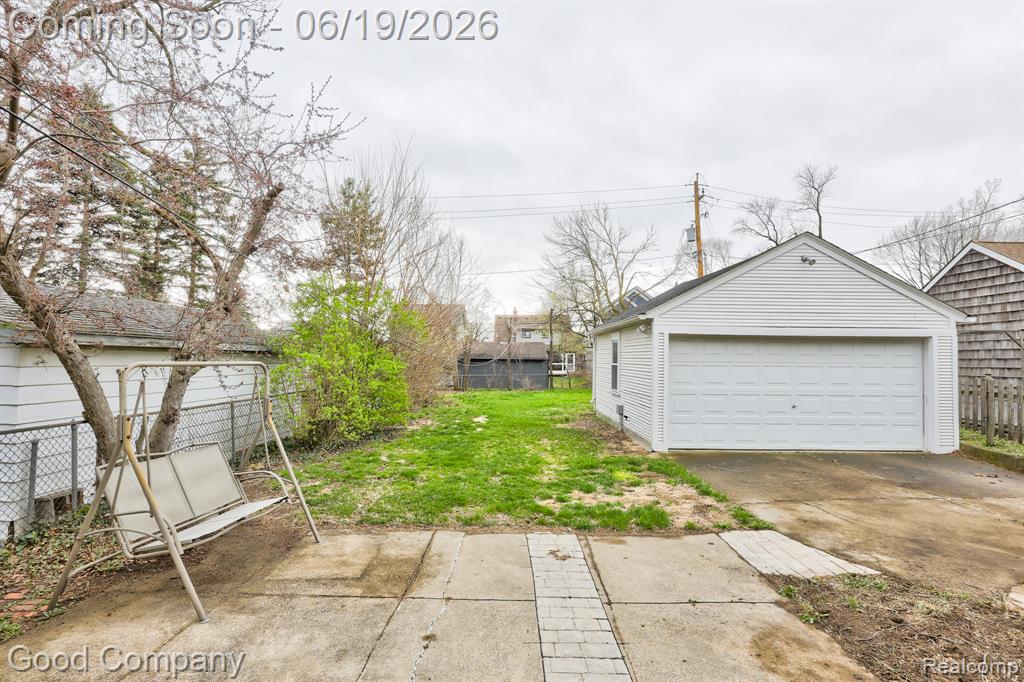831 W Breckenridge Street, Ferndale, MI 48220 — Photo 48