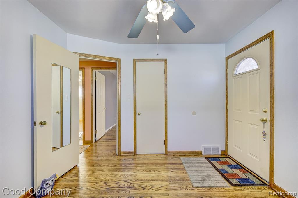 6430 Mayfair Street, Taylor, MI 48180 — Photo 23