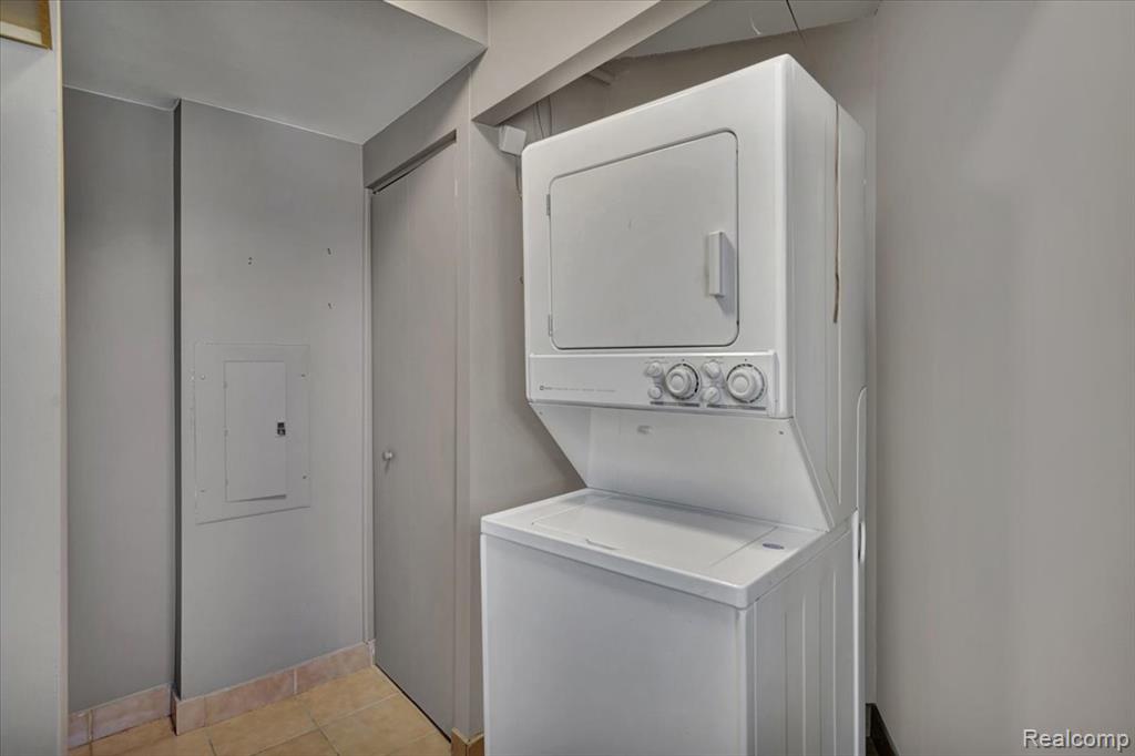 5000 Town Center, 3206, Southfield, MI 48075 — Photo 23