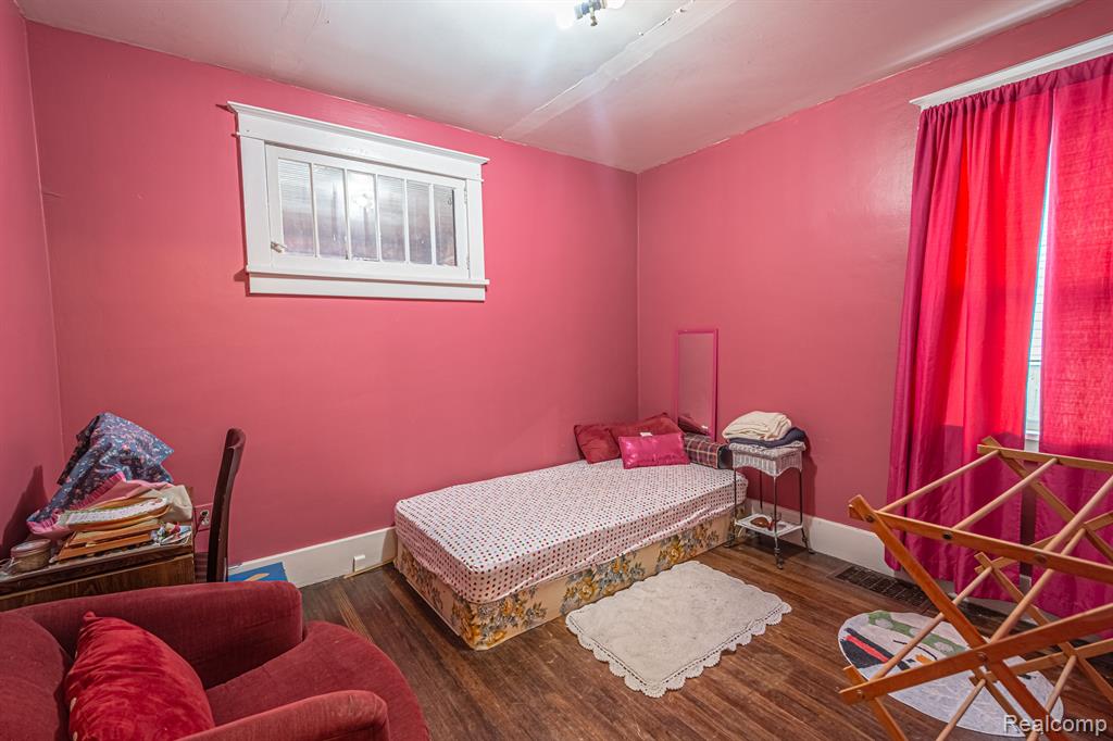 520 13TH Street, Port Huron, MI 48060 — Photo 14