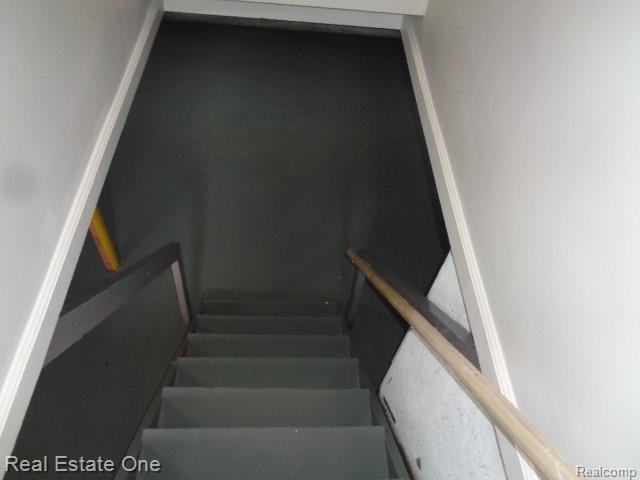 12835 Oak Park Boulevard, Oak Park, MI 48237 — Photo 20