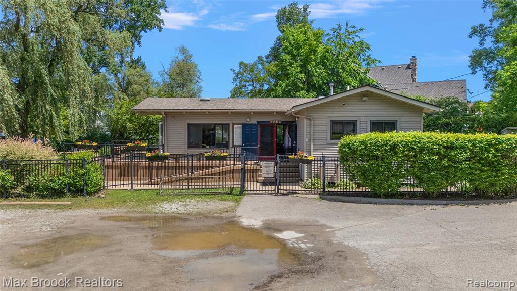 5348 Sunnycrest Drive, West Bloomfield, MI 48323 — Photo 40