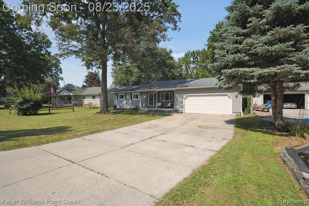 583 Market Street, Algonac, MI 48001 — Photo 4