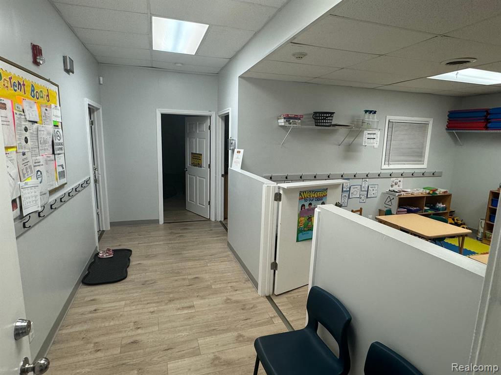 19115 W 7 MILE Road - Photo 4