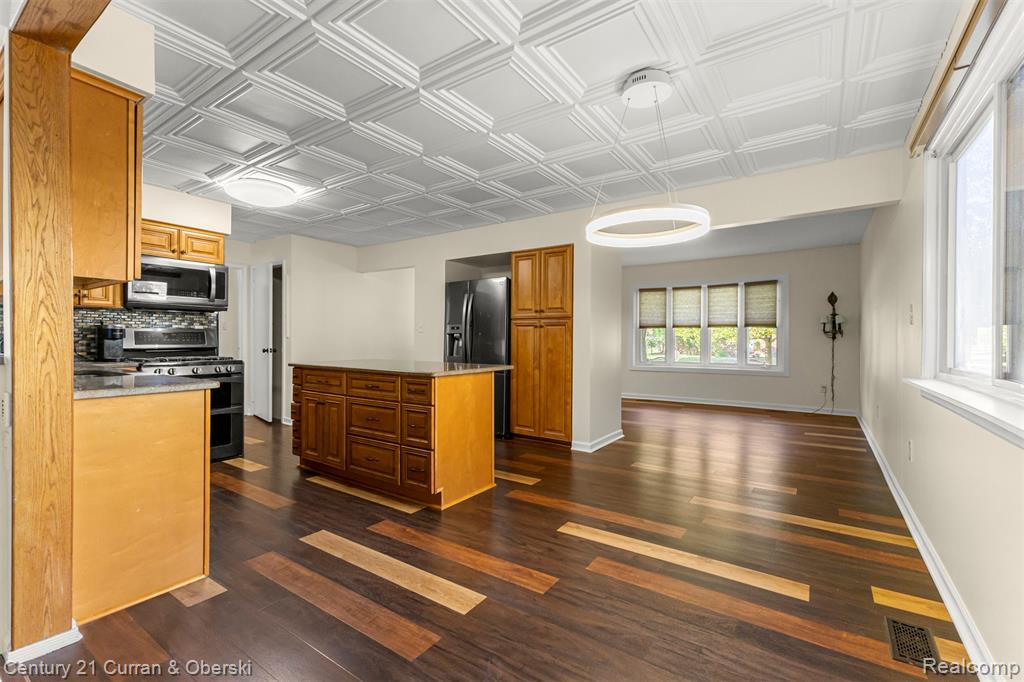 572 Shana Street, Canton, MI 48187 — Photo 12