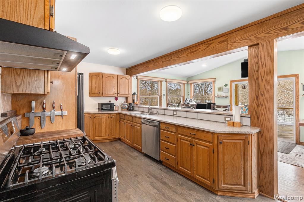 2217 Miark Drive, Lapeer, MI 48446 — Photo 9