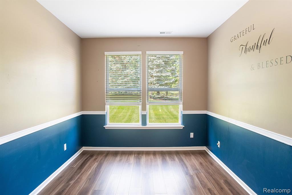 27900 Paradise Lane S, 1, Flat Rock, MI 48134 — Photo 18