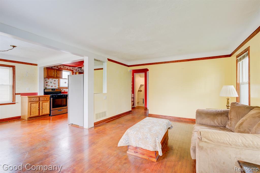 1355 Harvard Road, Berkley, MI 48072 — Photo 8