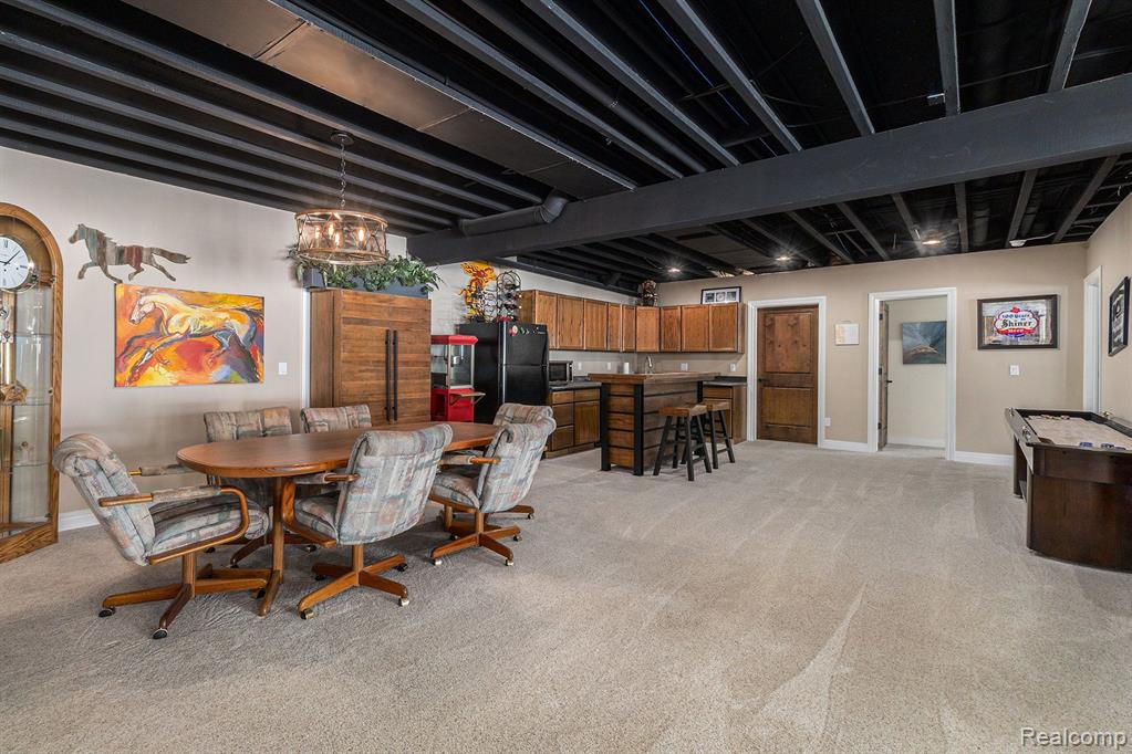 7196 MANOR Lane, Fowlerville, MI 48836 — Photo 29