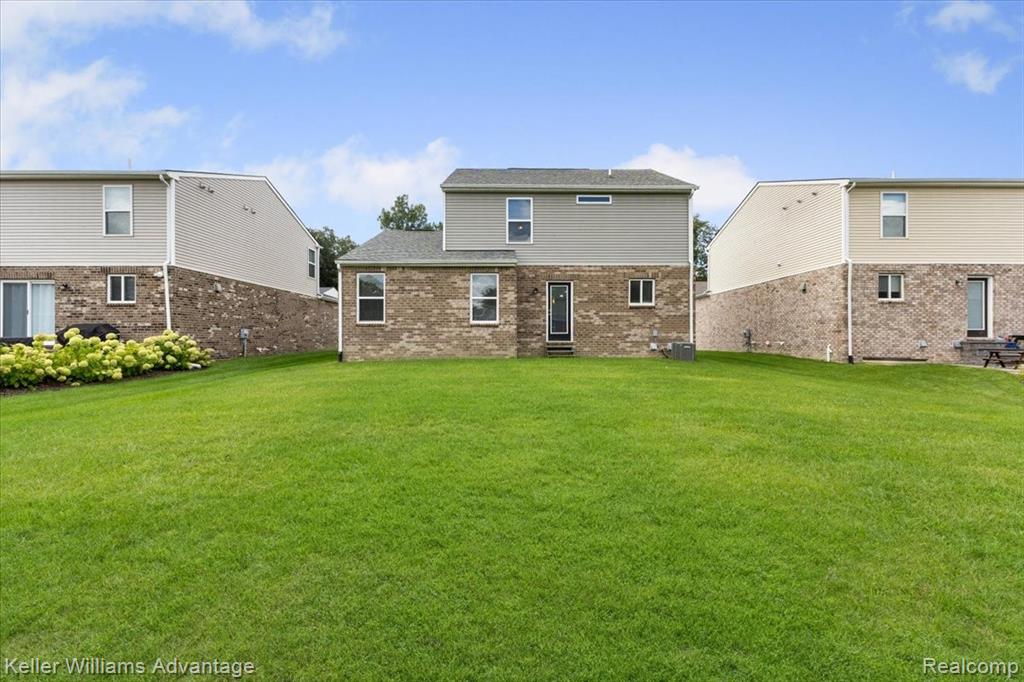 8228 Quincy Drive, Westland, MI — Photo 34