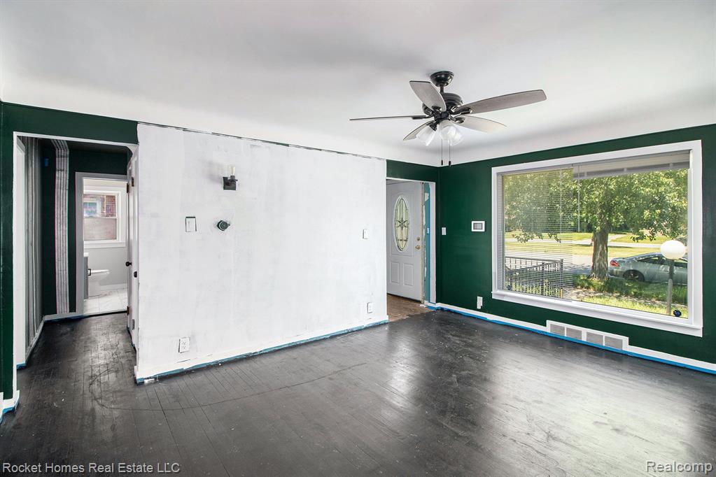 9928 E Outer Drive, Detroit, MI 48224 — Photo 9