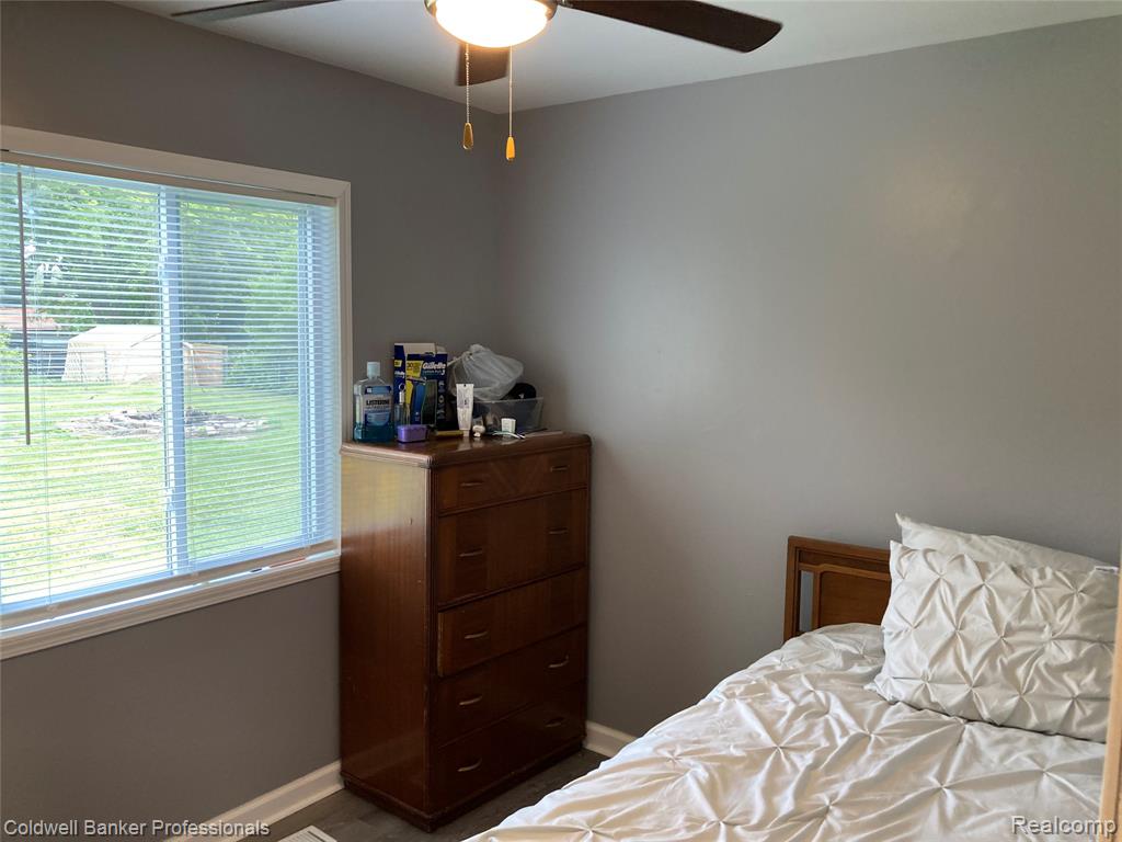63 Parkdale Avenue, Pontiac, MI 48340 — Photo 16
