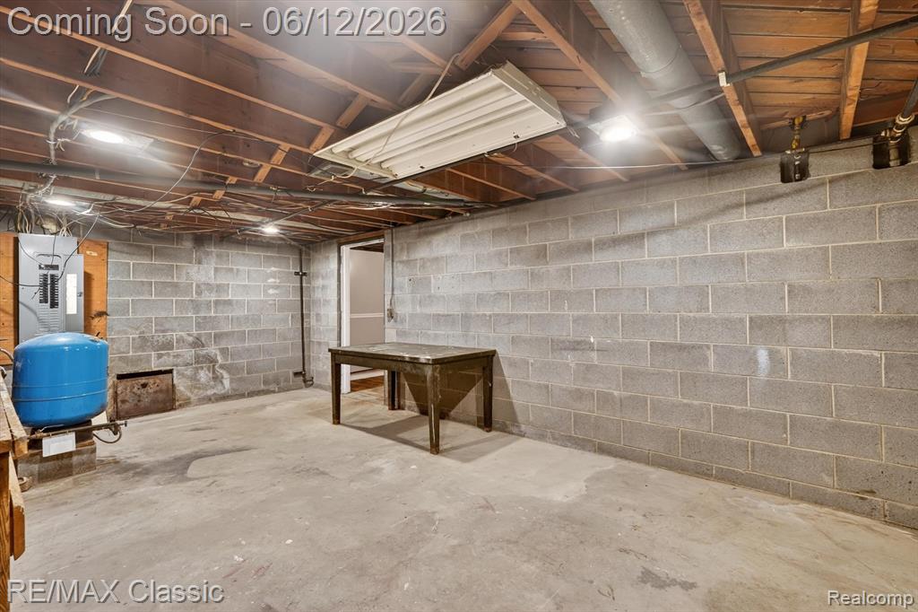 2939 Shirley Street, Milford, MI 48380 — Photo 41