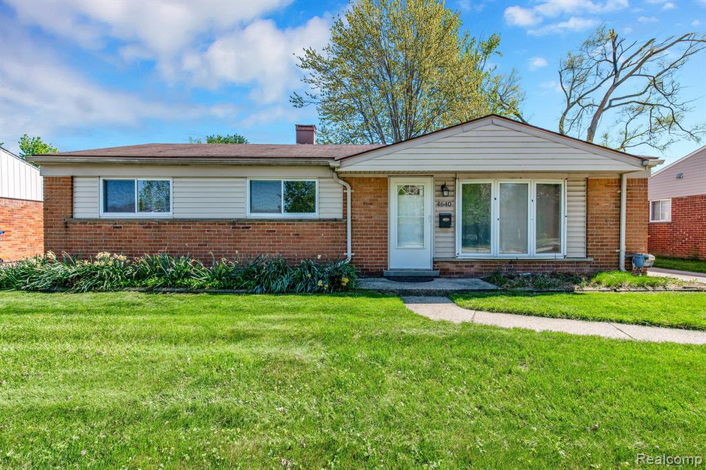 4640 ARDEN Avenue, Warren, MI 48092 — Photo 2