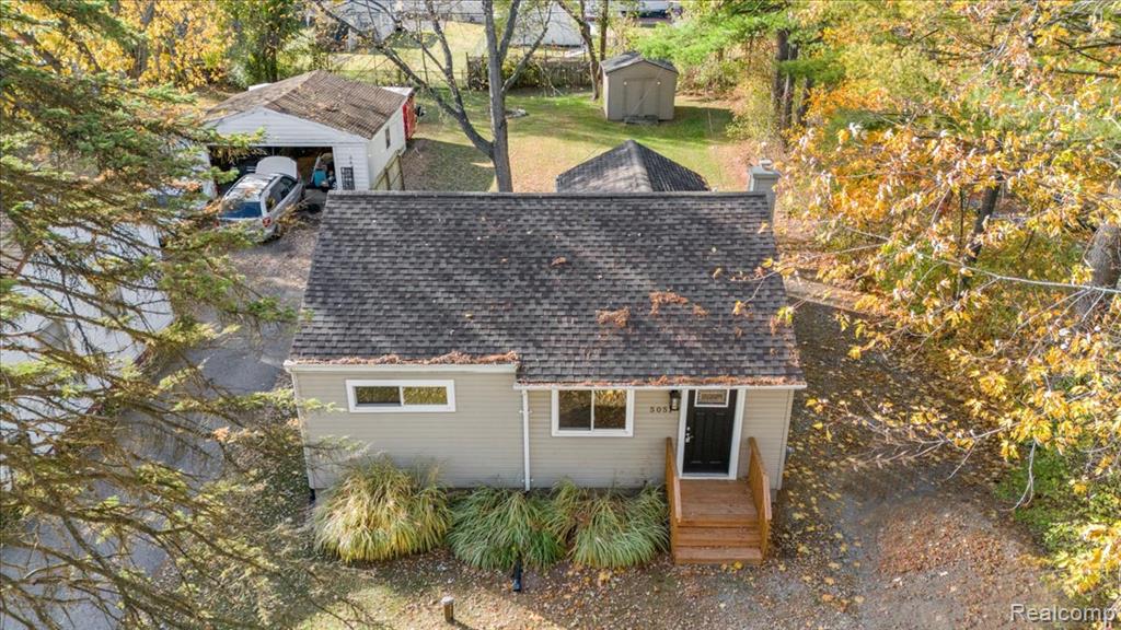 5051 Sashabaw Road, Clarkston, MI — Photo 5