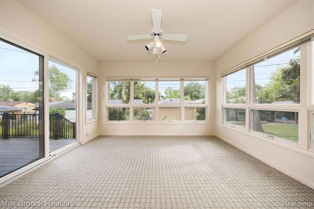 4025 Auburn Drive, Royal Oak, MI 48073 — Photo 24