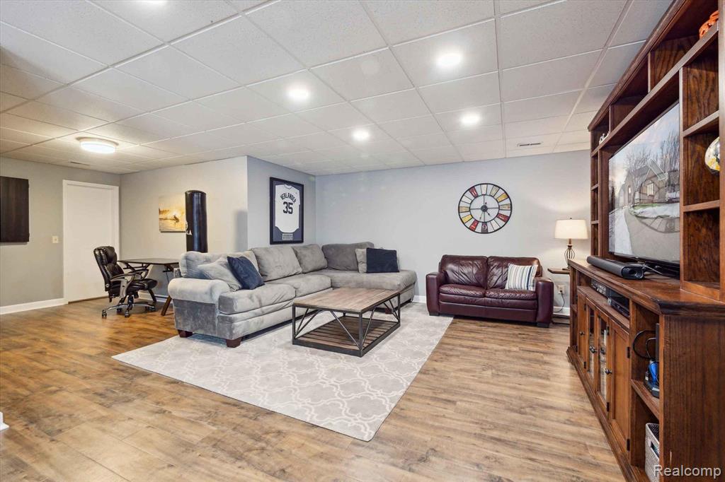 4225 AUGUSTA Court, Howell, MI 48843 — Photo 36