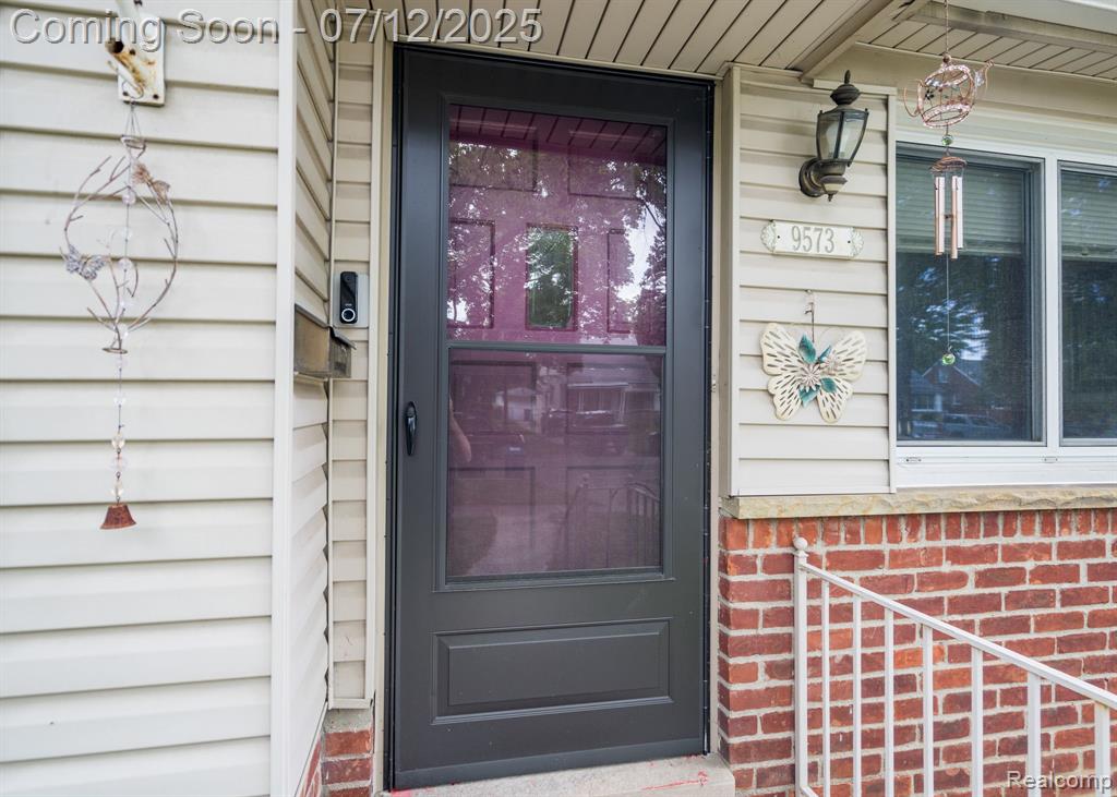 9573 Fenton, Redford, MI 48239 — Photo 4