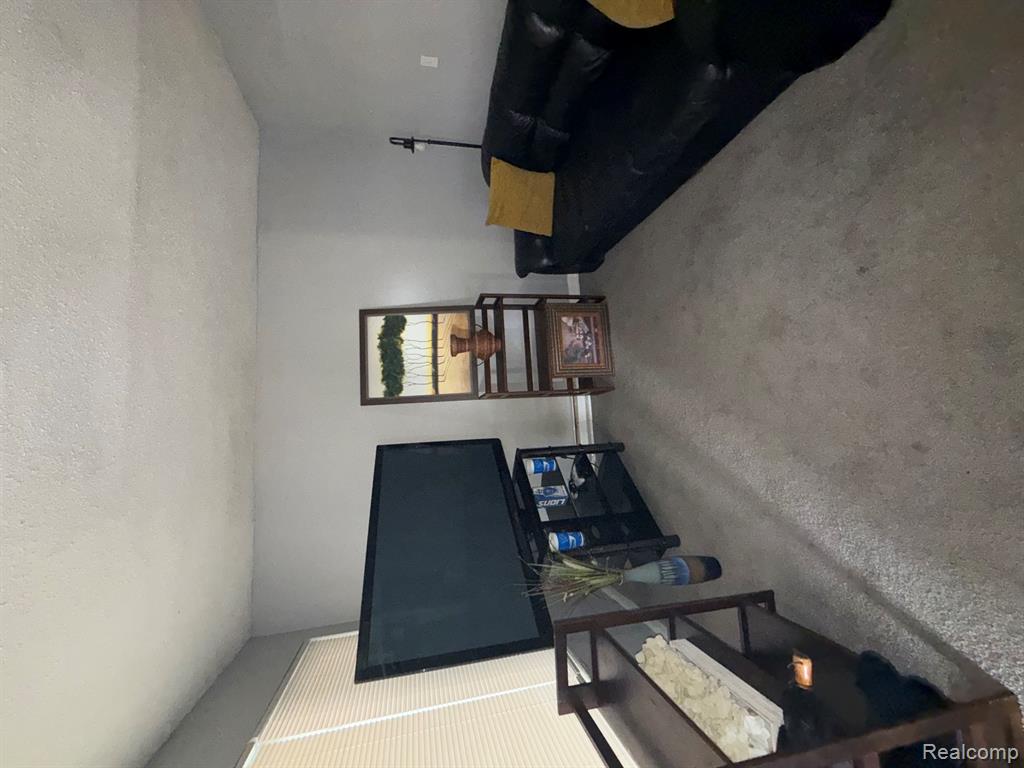 10400 Whittier Street, Detroit, MI 48224 — Photo 4