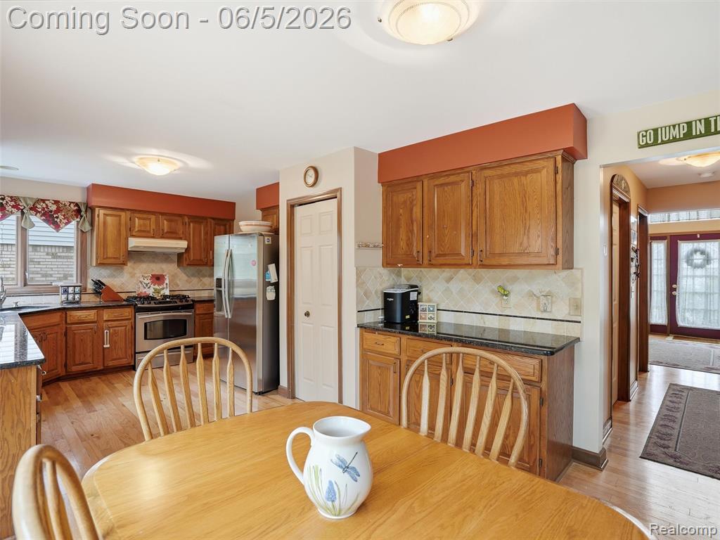 42447 Sheridan Drive, Clinton Twp, MI 48038 — Photo 33