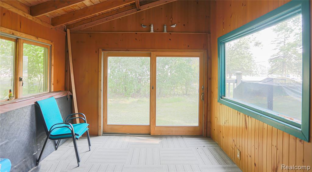7014 Marco Drive, Waterford, MI 48327 — Photo 24