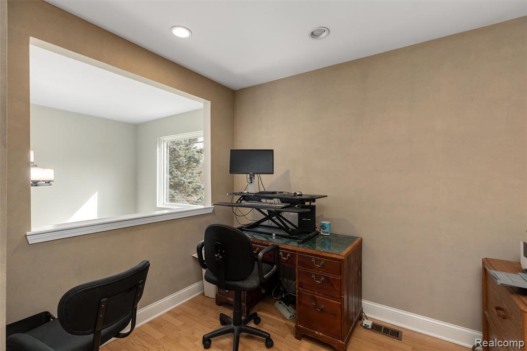 46670 Crosswick, Canton, MI 48187 — Photo 28