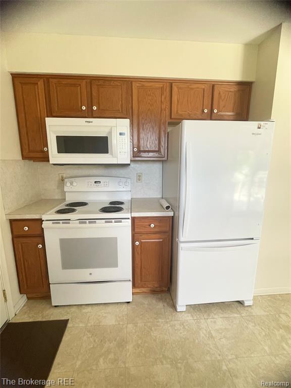 2267 Sandpiper Drive, Lapeer, MI 48446 — Photo 9