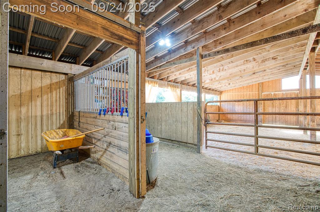 9511 W Allen Road, Fowlerville, MI 48836 — Photo 56