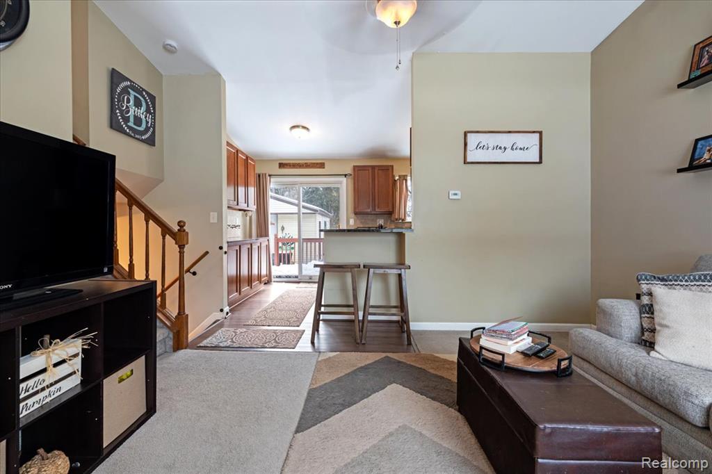 477 Barchester Street, Westland, MI 48186 — Photo 6