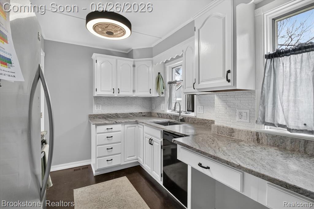 764 Adams Street, Plymouth, MI 48170 — Photo 13