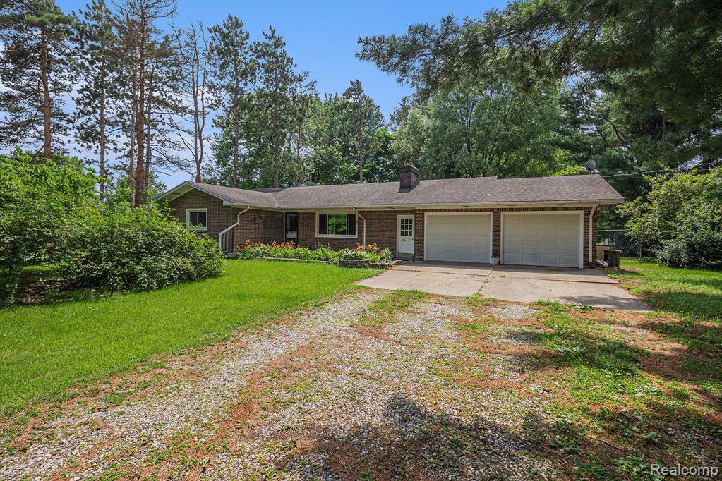 7047 BIRCHWOOD Drive, Mount Morris, MI 48458 — Photo 4