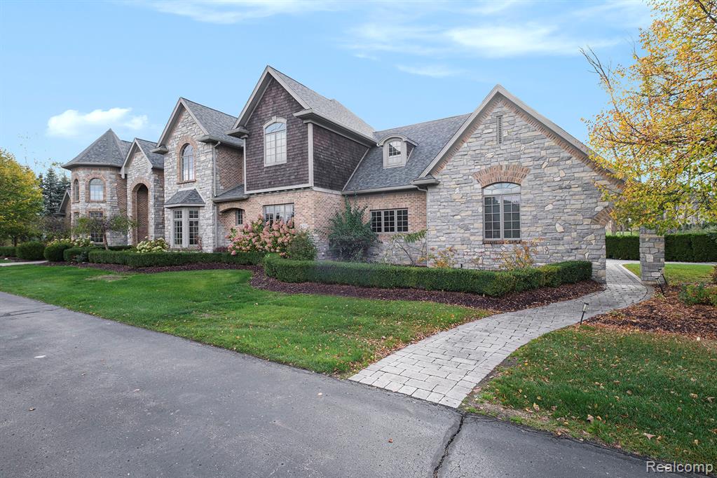 8301 Misty, Grand Blanc, MI 48439 — Photo 61