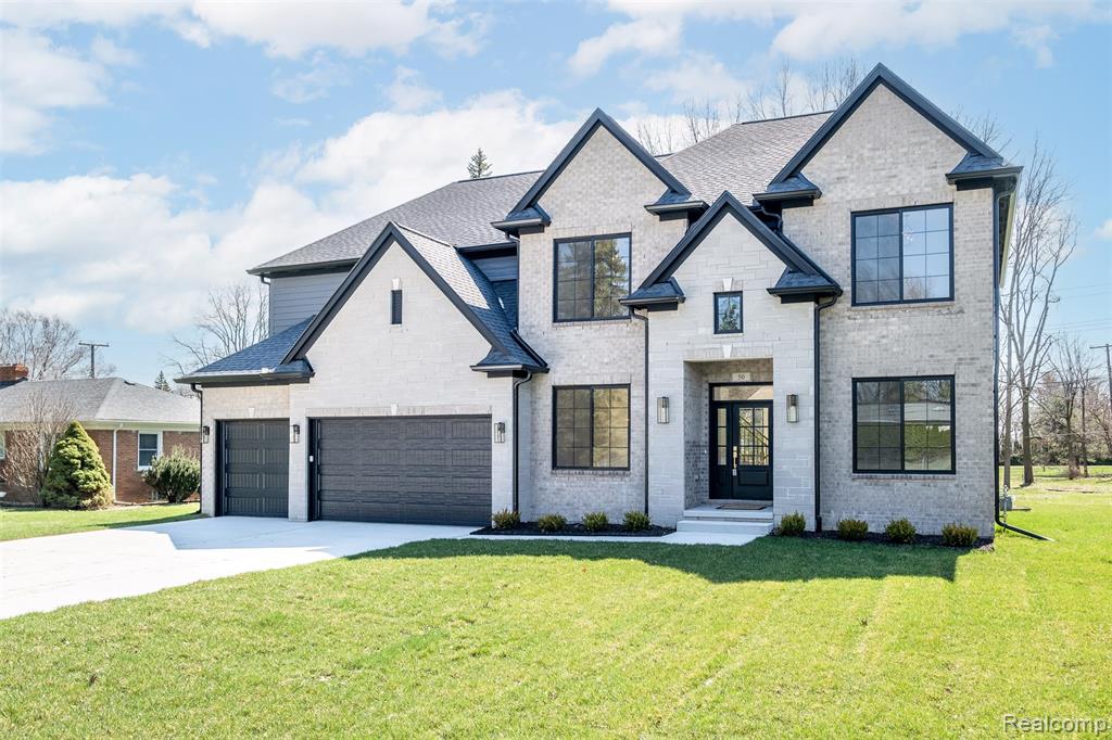 50 Lesdale Drive, Troy, MI 48085 — Photo 11