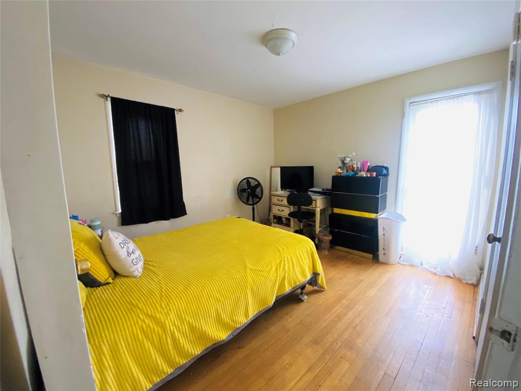 17334 Sprenger Avenue, Eastpointe, MI 48021 — Photo 15