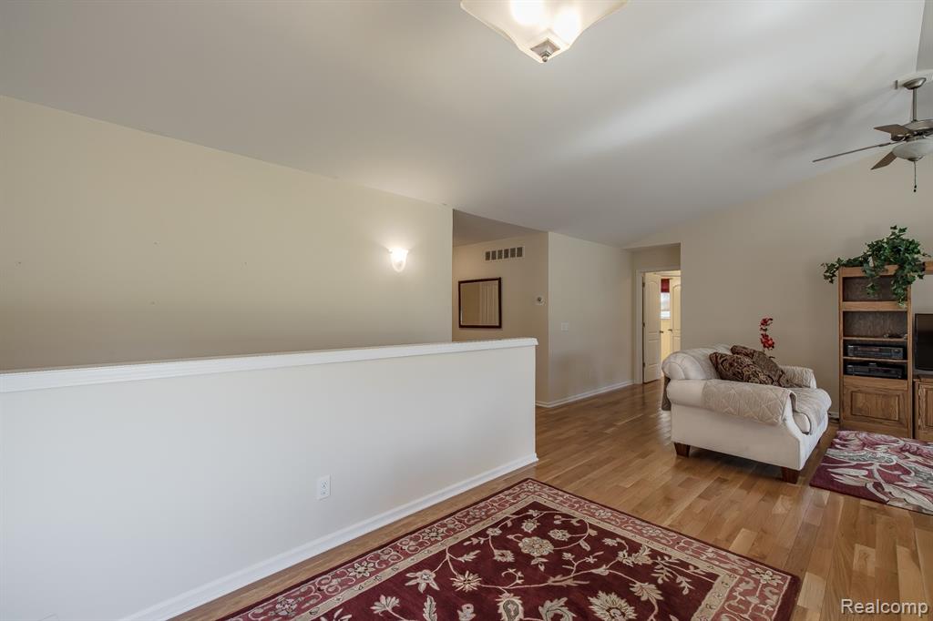 5985 Baypointe Boulevard, Clarkston, MI — Photo 22