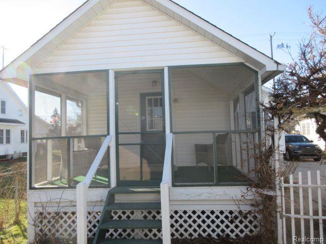 110 N 1ST Street, Holly, MI 48442 — Photo 23