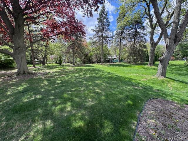 2712 Rambling Way, Bloomfield Hills, MI 48302 — Photo 29