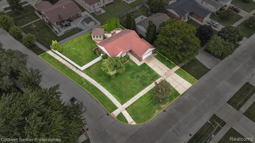 5015 Fox Hill Drive, Sterling Heights, MI 48310 — Photo 7