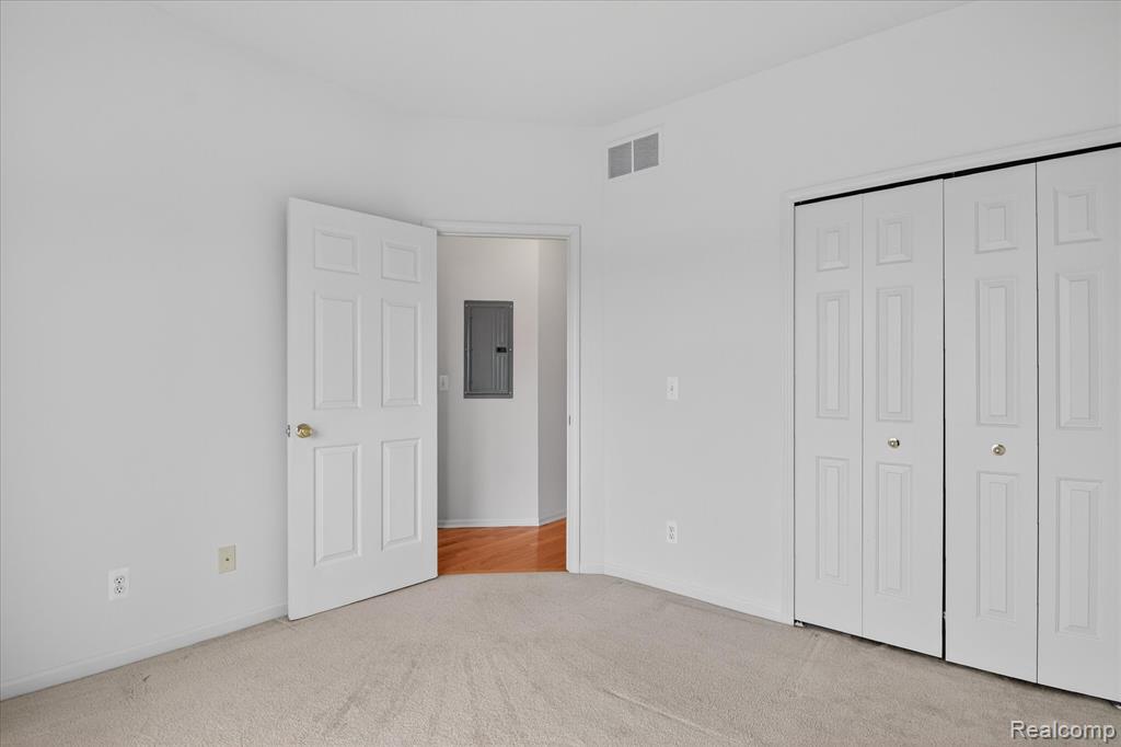 41602 Hamlet Lane, Novi, MI — Photo 21