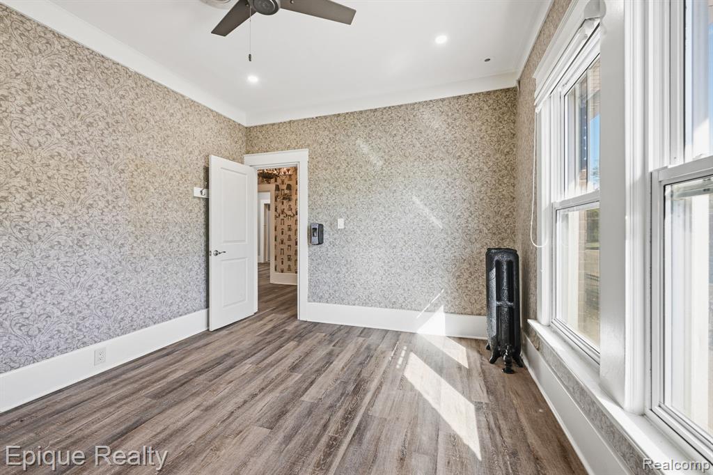 33432 Oakland Street, Farmington, MI 48335 — Photo 31