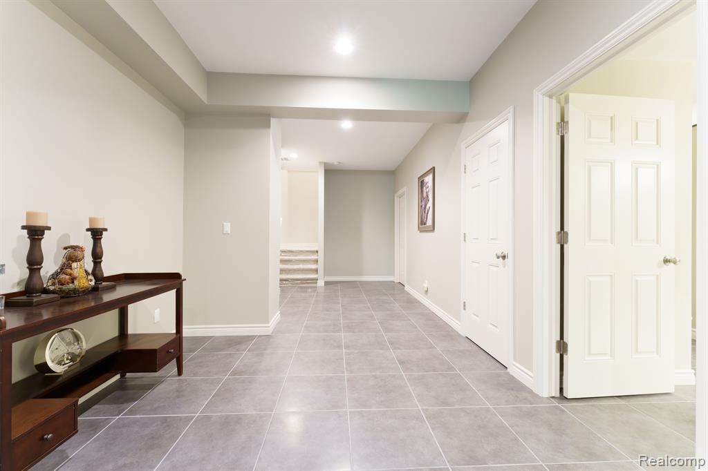 10031 IOSCO RIDGE Drive, Gregory, MI 48137 — Photo 37
