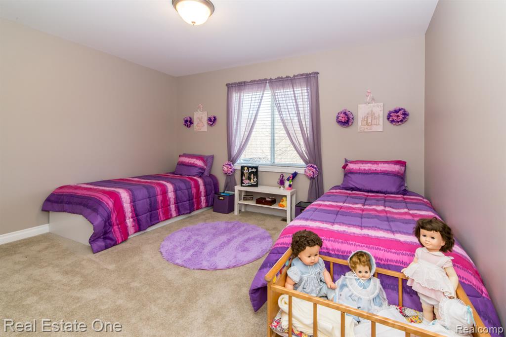 707 6th Street, Fenton, MI 48430 — Photo 24