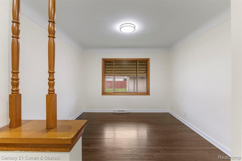 6593 King Avenue, Allen Park, MI 48101 — Photo 9