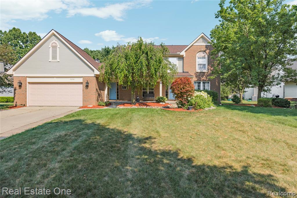 7570 Greenway Lane, West Bloomfield, MI 48324 — Photo 64