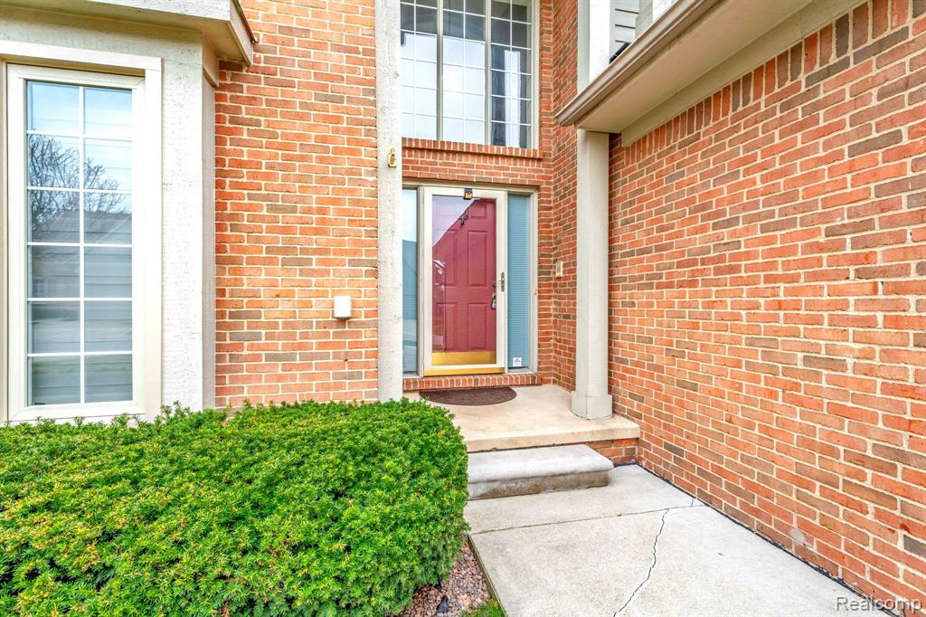 43576 INGLENOOK, Sterling Heights, MI 48314 — Photo 5