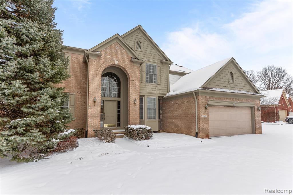 7567 WINDGATE Circle, West Bloomfield, MI 48323 — Photo 47