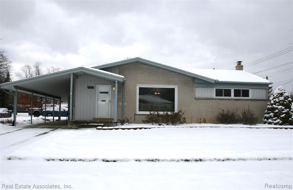 9219 Melrose Street, Livonia, MI 48150 — front exterior